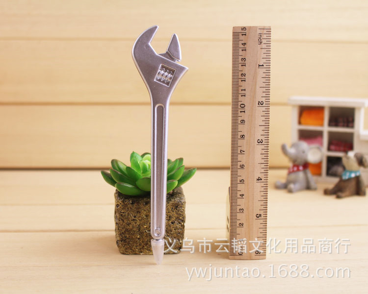 Wholesale Creative Stationery Ballpoint Pens Novelty Tools Wrench Toys for Children, Toddlers, and S